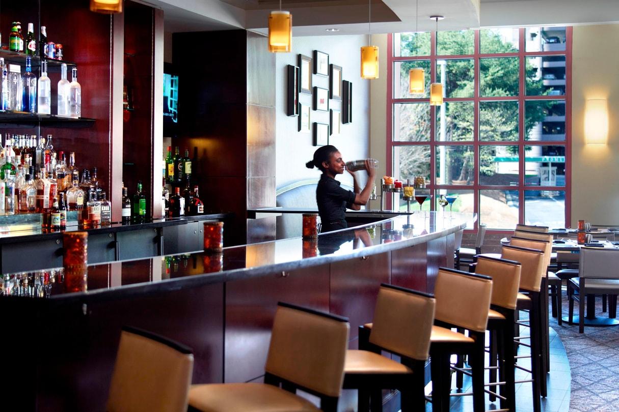 Atlanta Marriott Suites Midtown Exterior foto